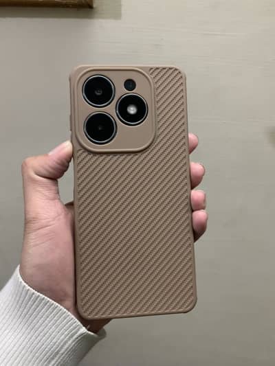 Tecno Spark 20 8/256 GB 5000 mAh Battery