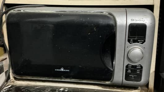 Dawlance Microwave oven - Excellent condition