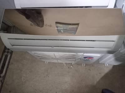 gree 1 ton d,c inverter