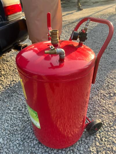 foaming sprayer machine model