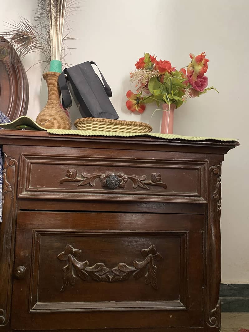 Bed Dressing two side tables 2