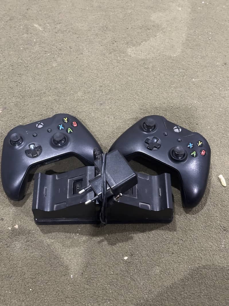 Xbox one controller 2