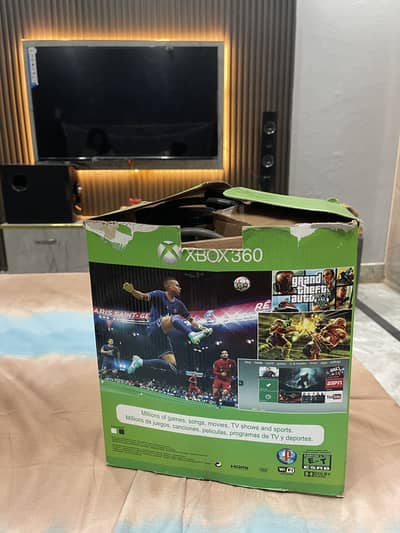 Xbox 360 with 2 wireless controller