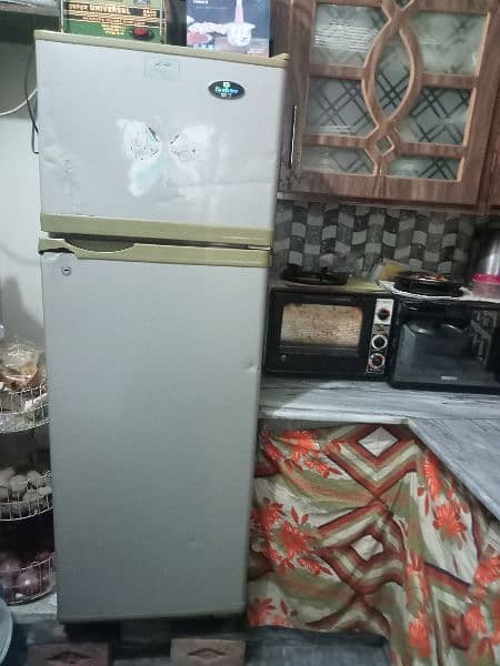 Dawlance fridge 6