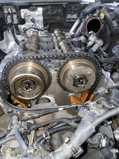 Intake & exhaust camshaft adjuster