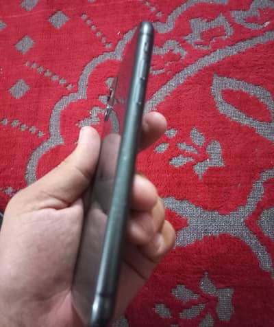 iphone 11 64gb factory unlocked contact 03195029608