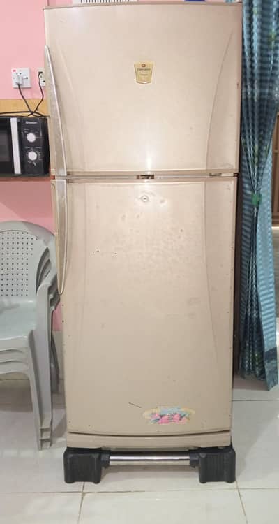 Dawance Fridge signature series energy saver full size