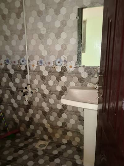 2 BAD D D 4 FALOR WAST OPEN SWEET WATER LIFT AVAILABLE