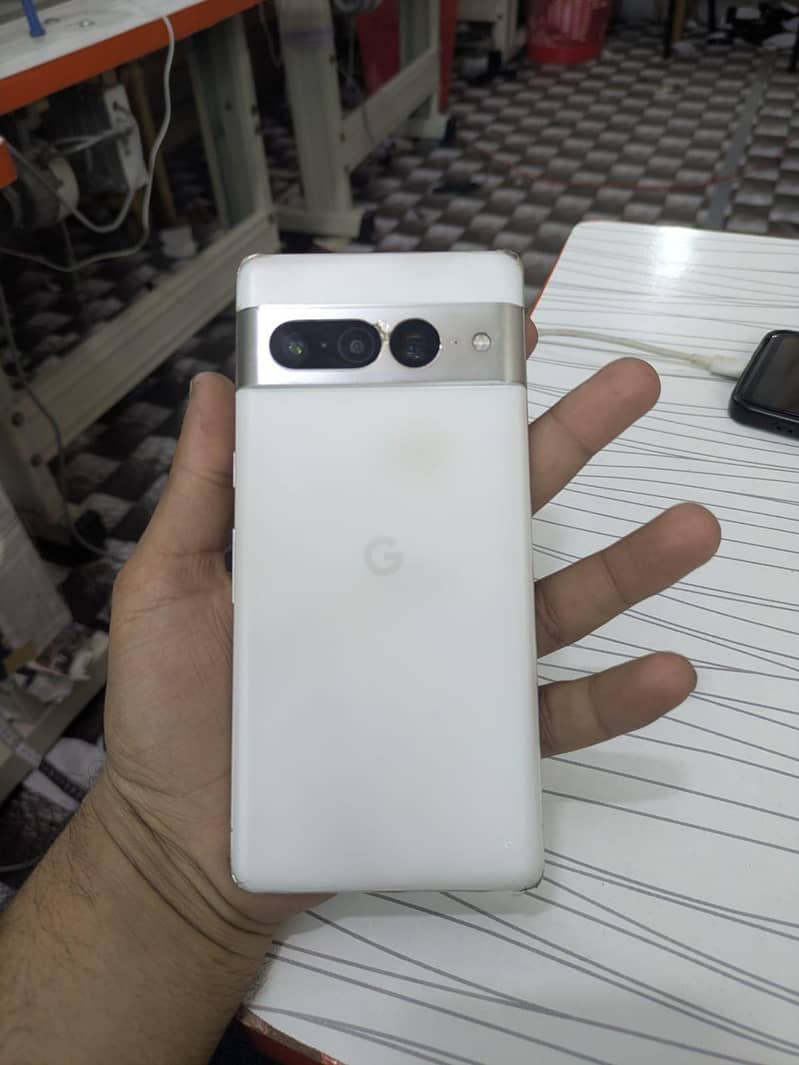 Google pixel 7pro condition 10/10 0