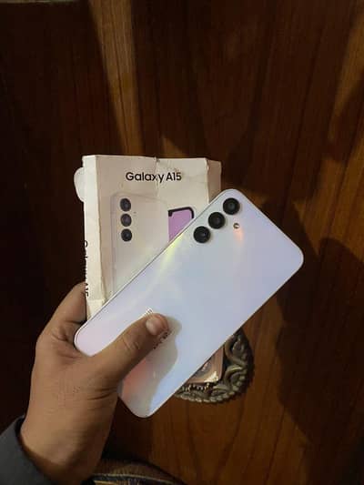 Samsung galaxy a15  8/256 with box