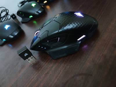 corsair Darkcore RGB SE Wireless tri Mode