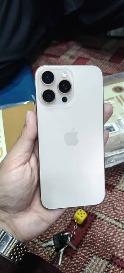 I phone 16 pro max jv 256 gb 99 btry halt or cycle count 70