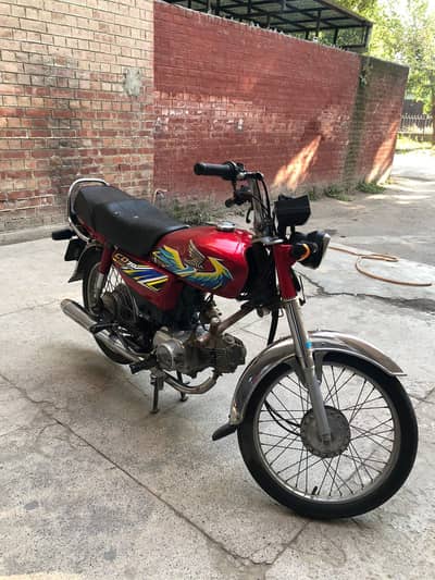 Honda CD 70 Model 2021 - 7200km