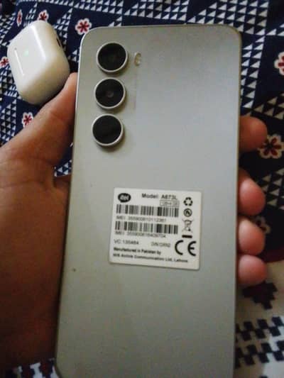 itel A100 4+4 128 ma ha