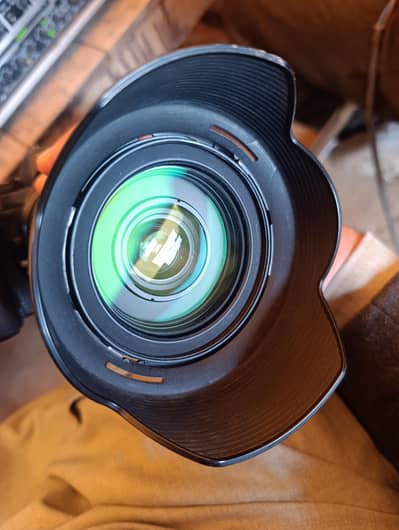 Nikon 24 120mm f4 vr ED nano crystal lens with BOX