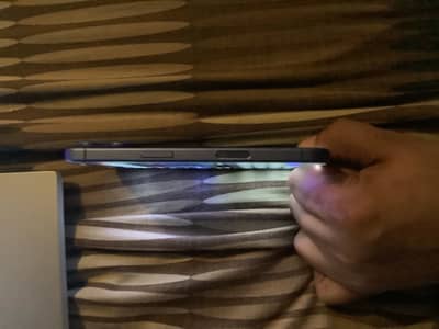 iPhone 16 ultramarine Colour