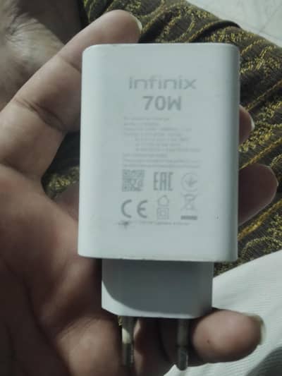 70w charger for sale. . 100% original. 03350855936 call y