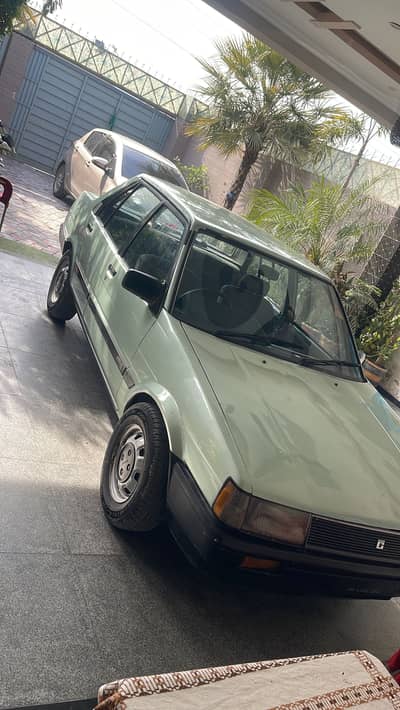 Toyota Corolla DX Saloon
