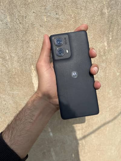 Motorola Edge 24