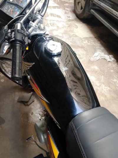 original condition ten by ten engine seals body ok