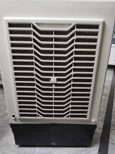 i zone Air Cooler model no 9000