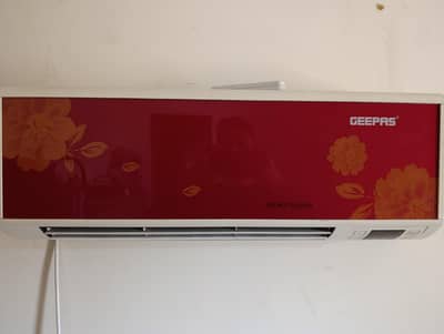 Geepas WallWall-Mounted Heater with Remote – Good Condition
