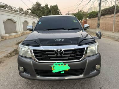 Vigo champ G , origal , few minor touchups, family vehicle