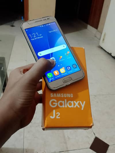 Smasung galaxy j2 pta approved 1gb/8gb