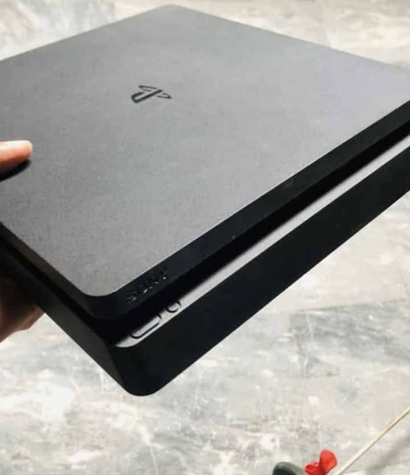 Ps4 Slim 1