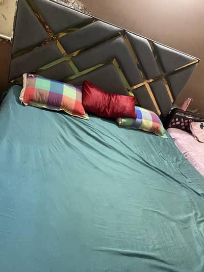 Bed set for sale