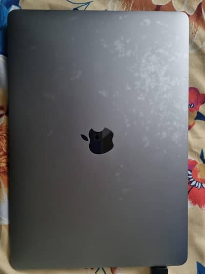 mac book pro i5 16gb 512gb