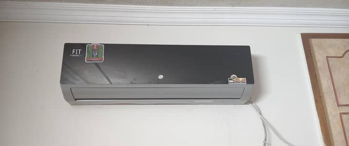 PEL 1.5 TON INVERTER AC RARE USED