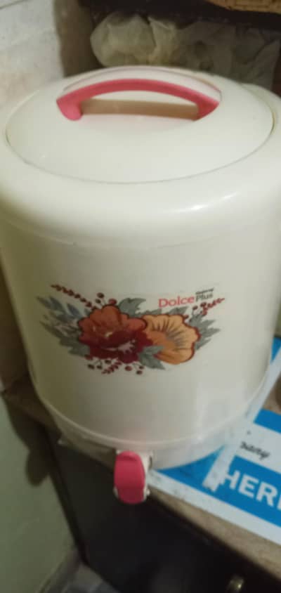 water cooler 15 to18 kg,, slightly used ,urgent sale