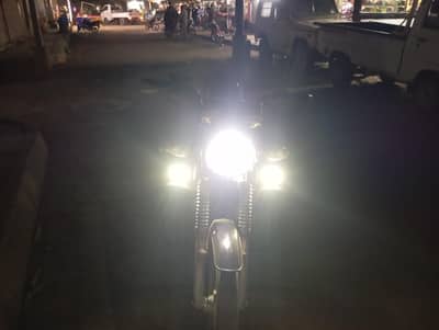 Suzuki 150 hai 2018 model hai