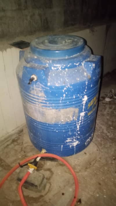 Water tank for sell