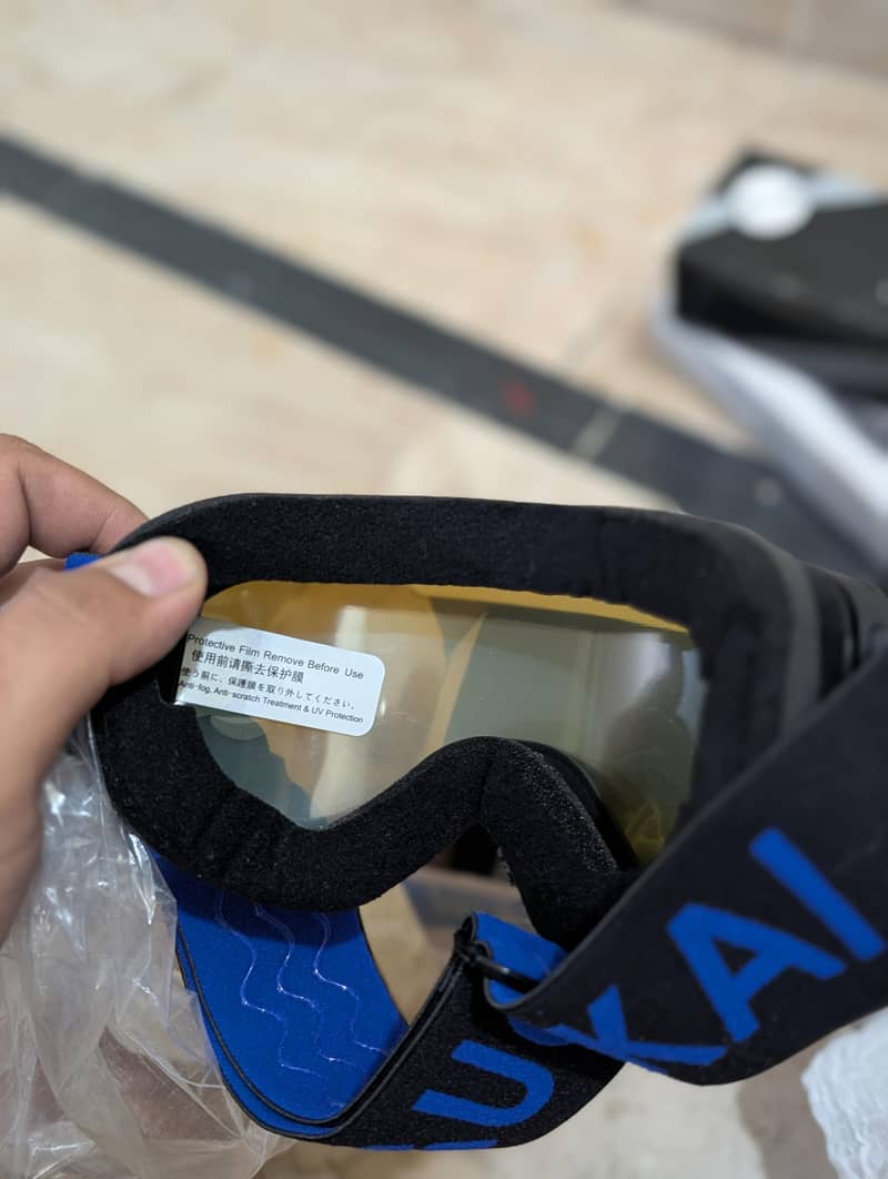 ski goggles 3
