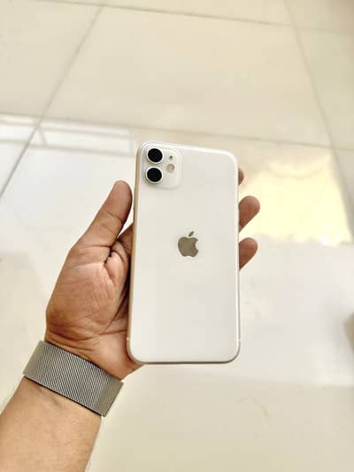 Iphone 11 64gb PTA approved water peck 10/10 condition