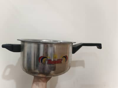 Chef Best Aluminum Majestic Pressure Cooker With Rubber Ring