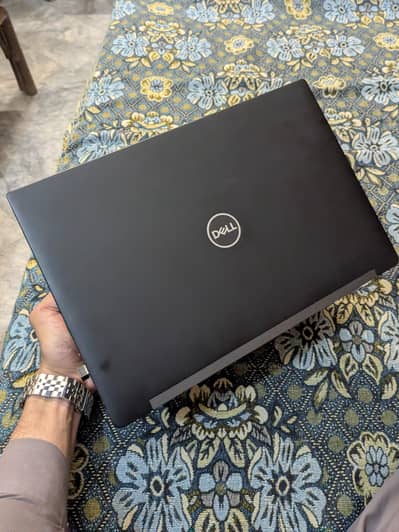 Dell Latitude 7390 Core I5 7th Generation, 8gb Ram  256GB NVME