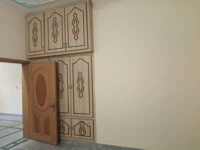 7 marla 1st floor for rent