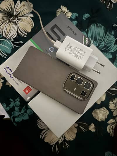 Infinix note 40 pro 12/256