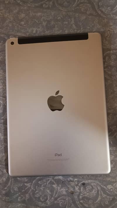 ipad 6 generation 32gb very good condition