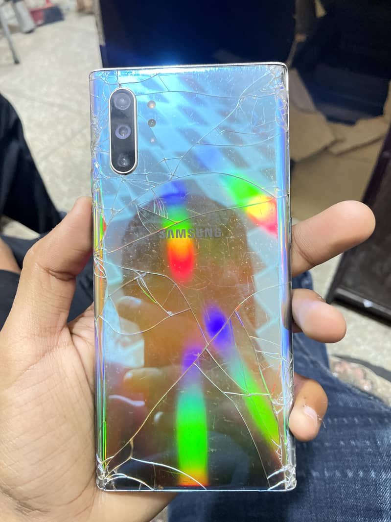 Samsung Note 10 plus 4