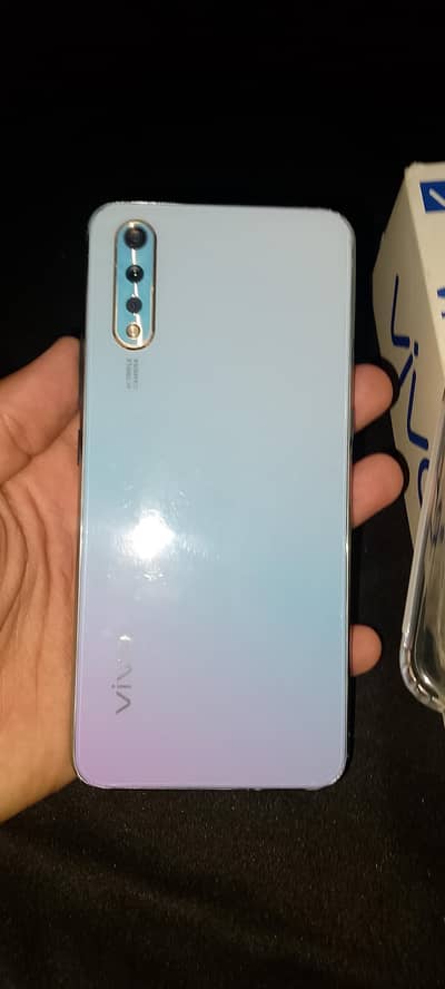 vivo s1 8GB RAM 256 GB memory condition 10 by 10