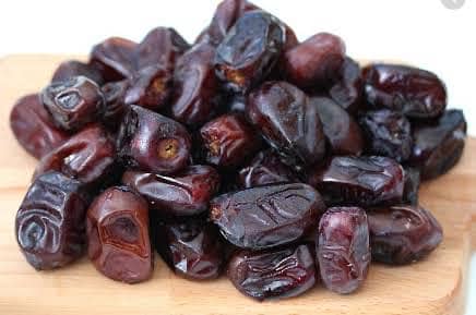 Premium quality Dates. 1