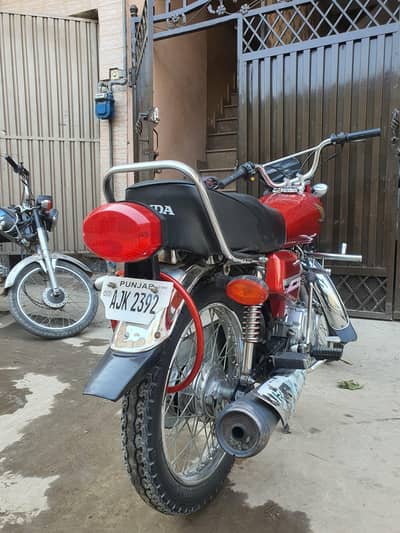 Honda 125 Argent Sale