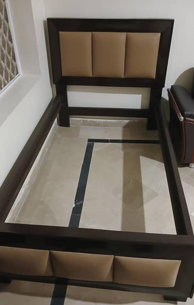 Original Wood Beds 3 Single Bed 1 Double Bed