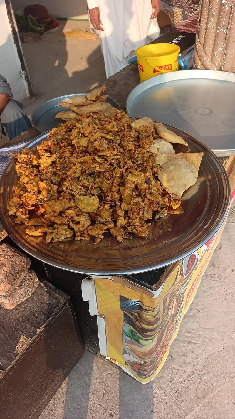 ضرورت برائے سموسے اور جلیبی والے کاریگر چاہیے 0