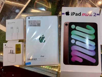 iPad Mini 2 16GB – 10/10 Condition – With Box & Charger – 90% Battery
