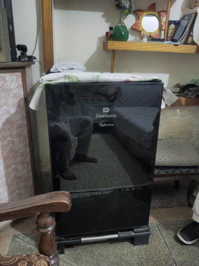Dawlance fridge new condition